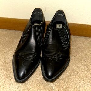 Zodiac Black Leather Western Heels